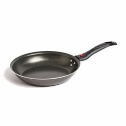 Quest Frying Pan 20cm -Outdoor Camping Supplies Store go 365208 z