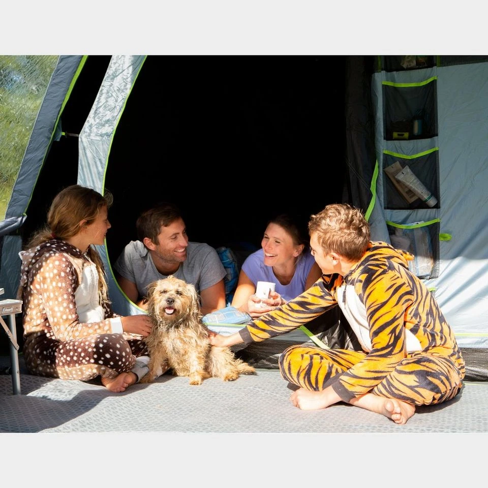 Coleman Meadowood 4 Person Tent With Blackout Bedrooms 6 Coleman Meadowood 4 Person Tent With Blackout Bedrooms - Image 6