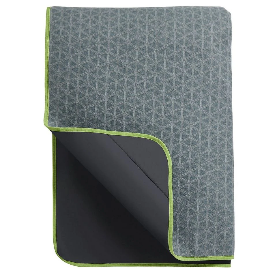 Coleman Universal Tent Carpet, Large (Fits 6L, 6XL, 8XL Tents) 3 Coleman Universal Tent Carpet, Large (Fits 6L, 6XL, 8XL Tents) - Image 3